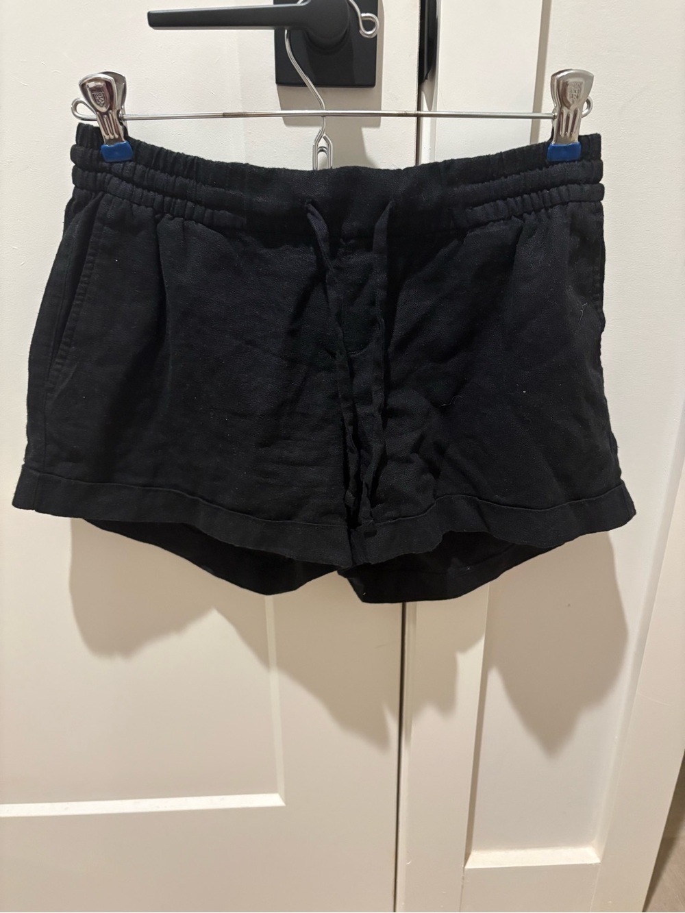 Old Navy Black Women's Elastic Waist Drawstring Athletic Shorts